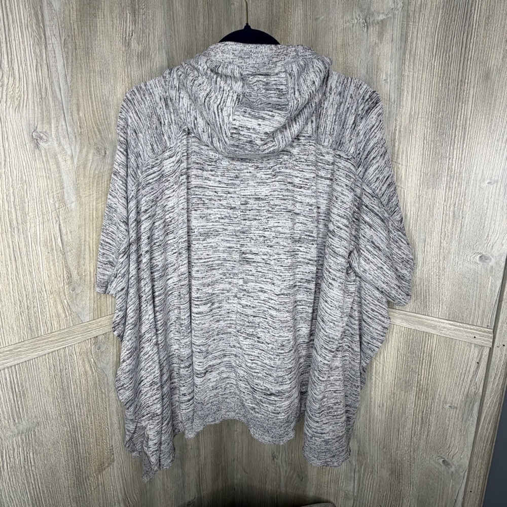 Athleta Blissful Hooded Poncho Sweatshirt Grey Heathered - Picture 5 of 7